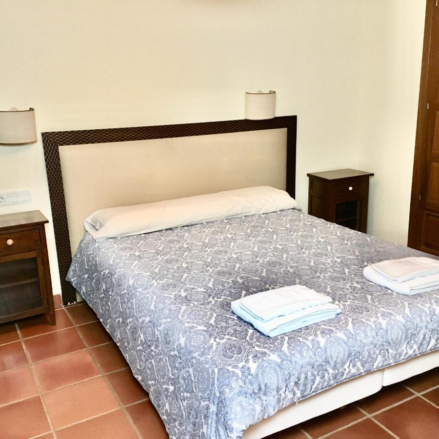 Casa Roble Guest House Almenara de Tormes Eksteriør bilde