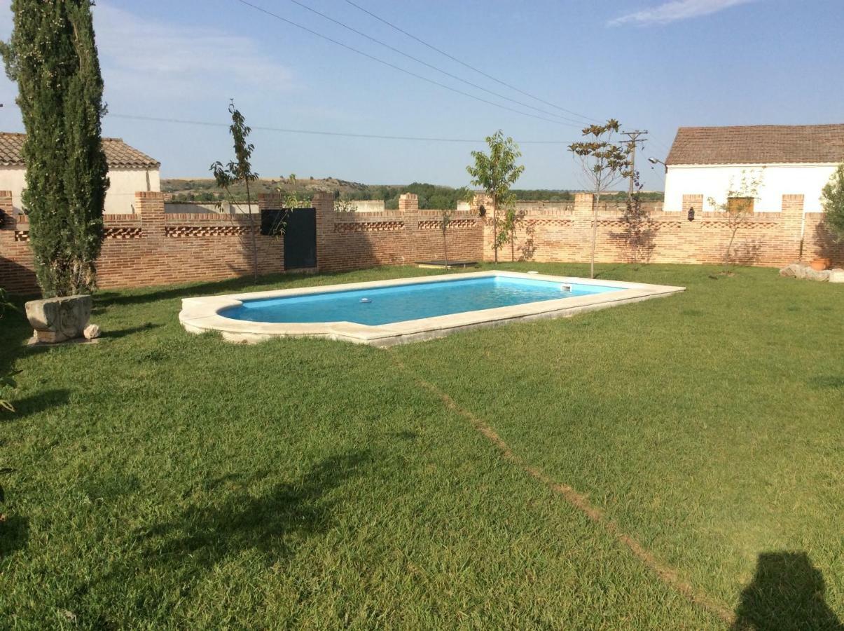 Casa Roble Guest House Almenara de Tormes Eksteriør bilde