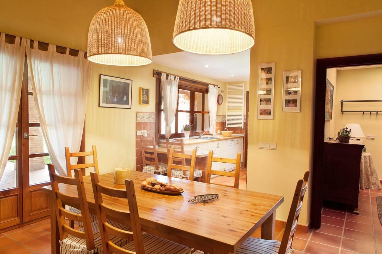 Casa Roble Guest House Almenara de Tormes Eksteriør bilde