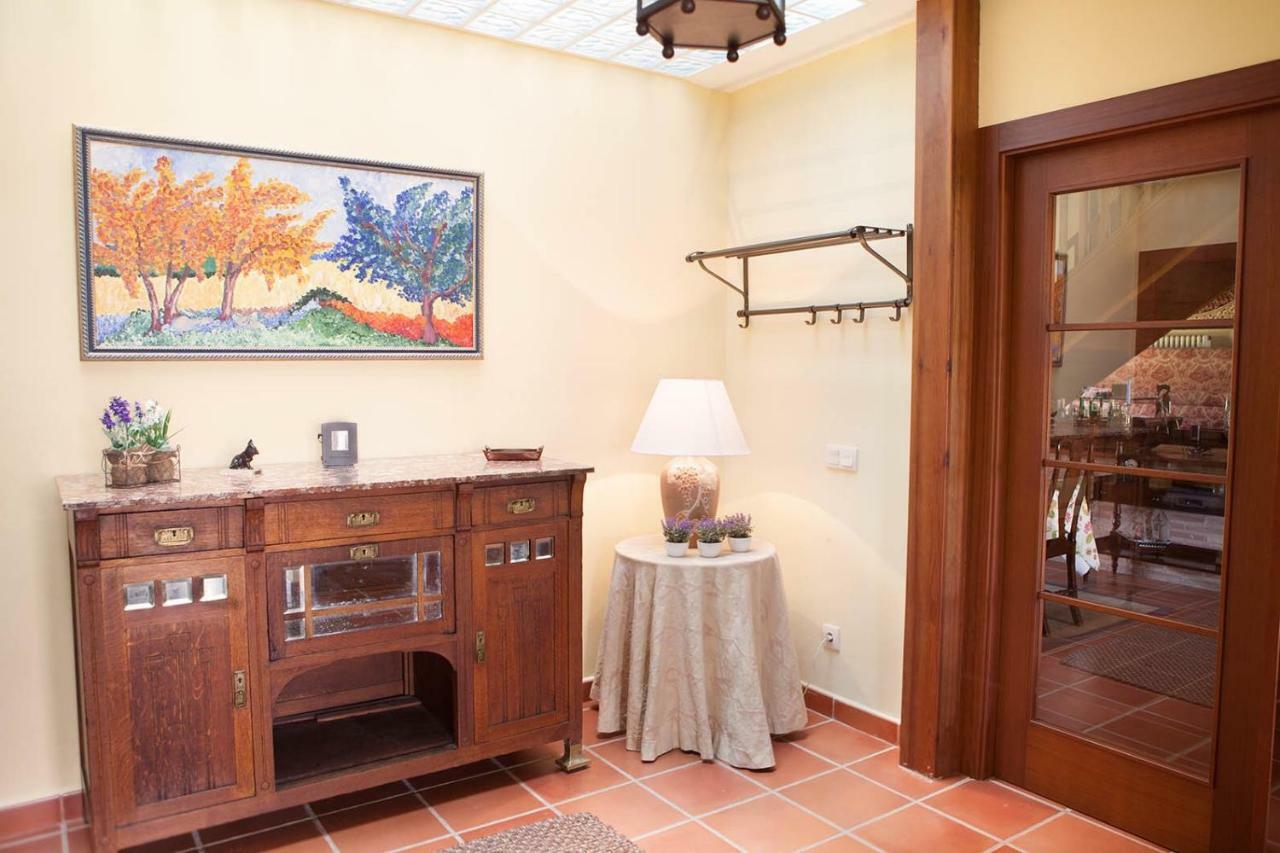 Casa Roble Guest House Almenara de Tormes Eksteriør bilde